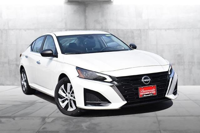 2025 Nissan Altima Vehicle Photo in Ballwin, MO 63011