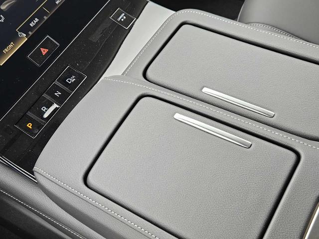 2025 INFINITI QX80 Vehicle Photo in Fort Worth, TX 76132