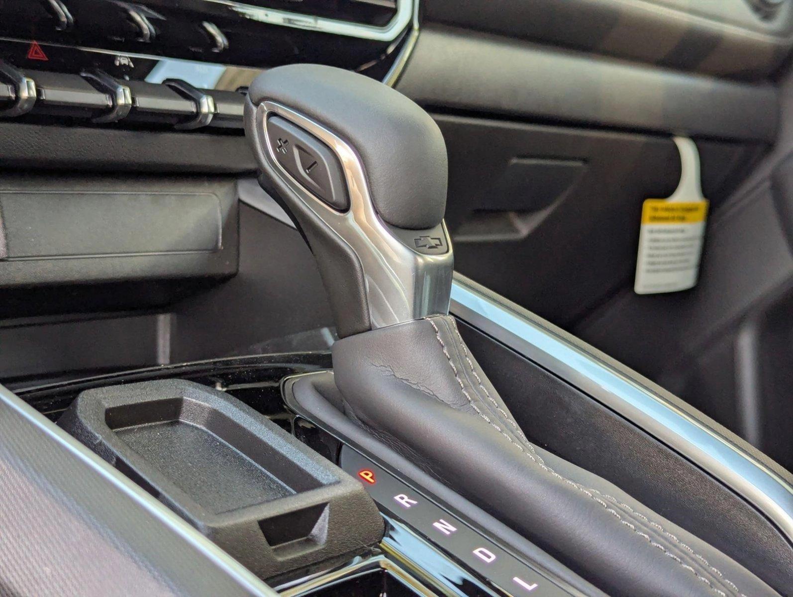 2025 Chevrolet Colorado Vehicle Photo in GREENACRES, FL 33463-3207
