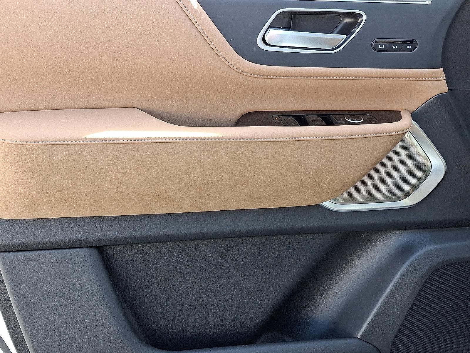 2025 INFINITI QX80 Vehicle Photo in Mechanicsburg, PA 17050