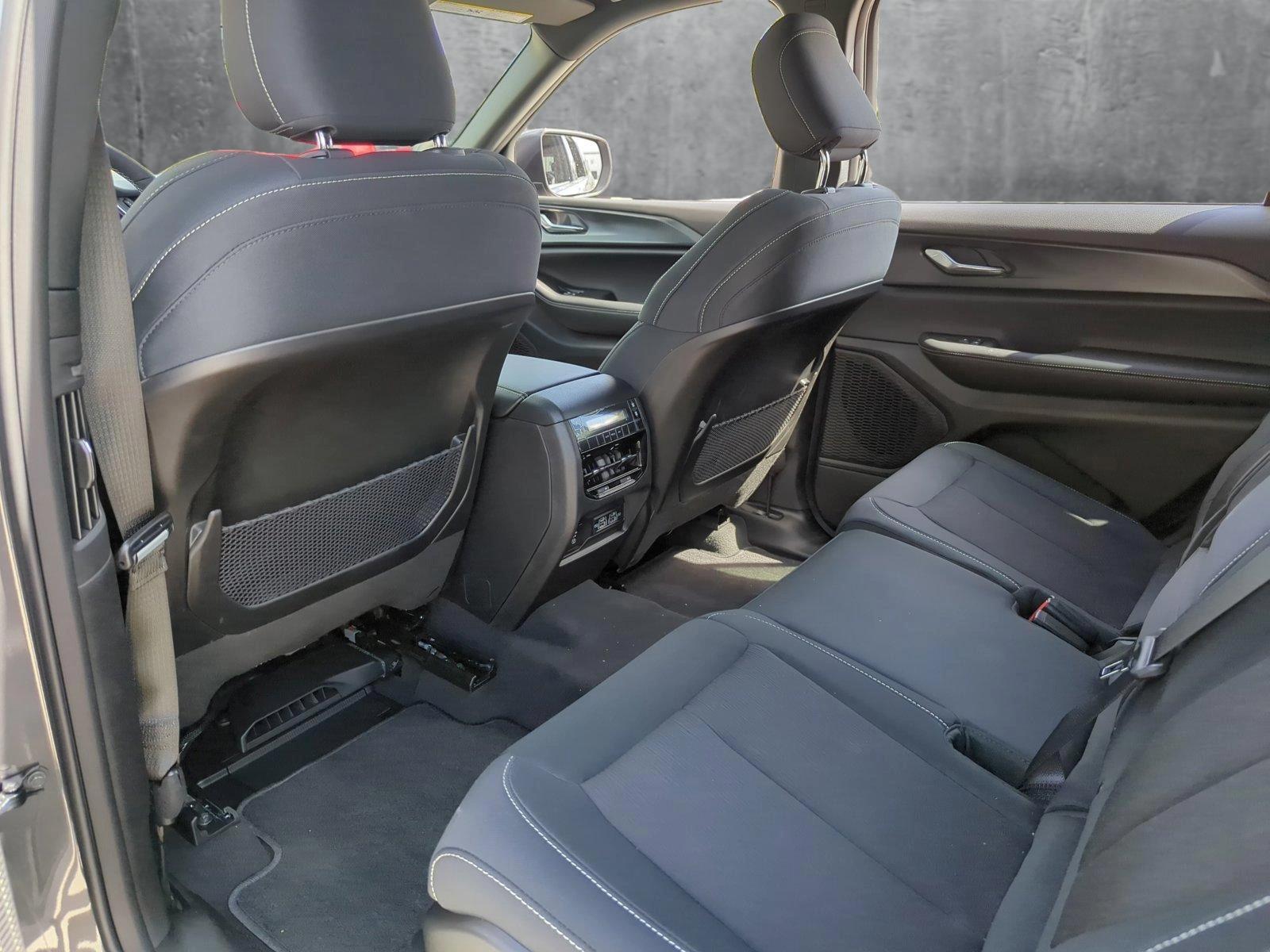 2025 Jeep Grand Cherokee L Vehicle Photo in Pembroke Pines, FL 33027