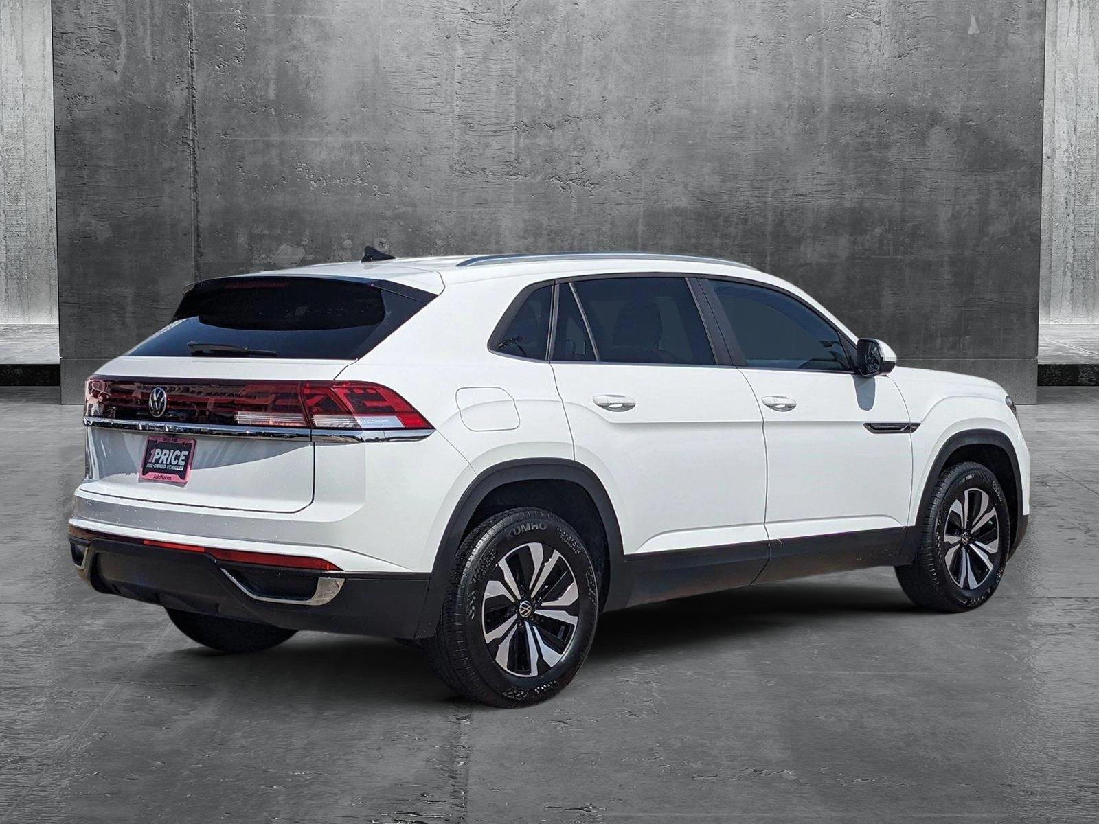 2024 Volkswagen Atlas Cross Sport Vehicle Photo in HOUSTON, TX 77034-5009