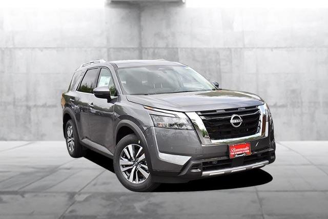 2025 Nissan Pathfinder Vehicle Photo in Ballwin, MO 63011
