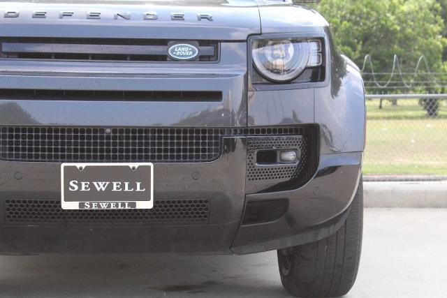 2024 Defender Vehicle Photo in HOUSTON, TX 77090