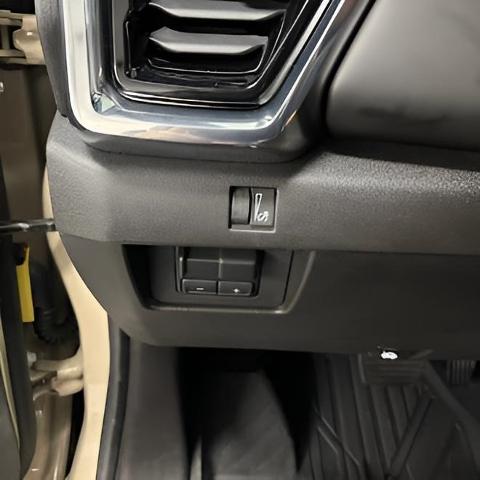 2024 GMC Canyon Vehicle Photo in APPLETON, WI 54914-8833