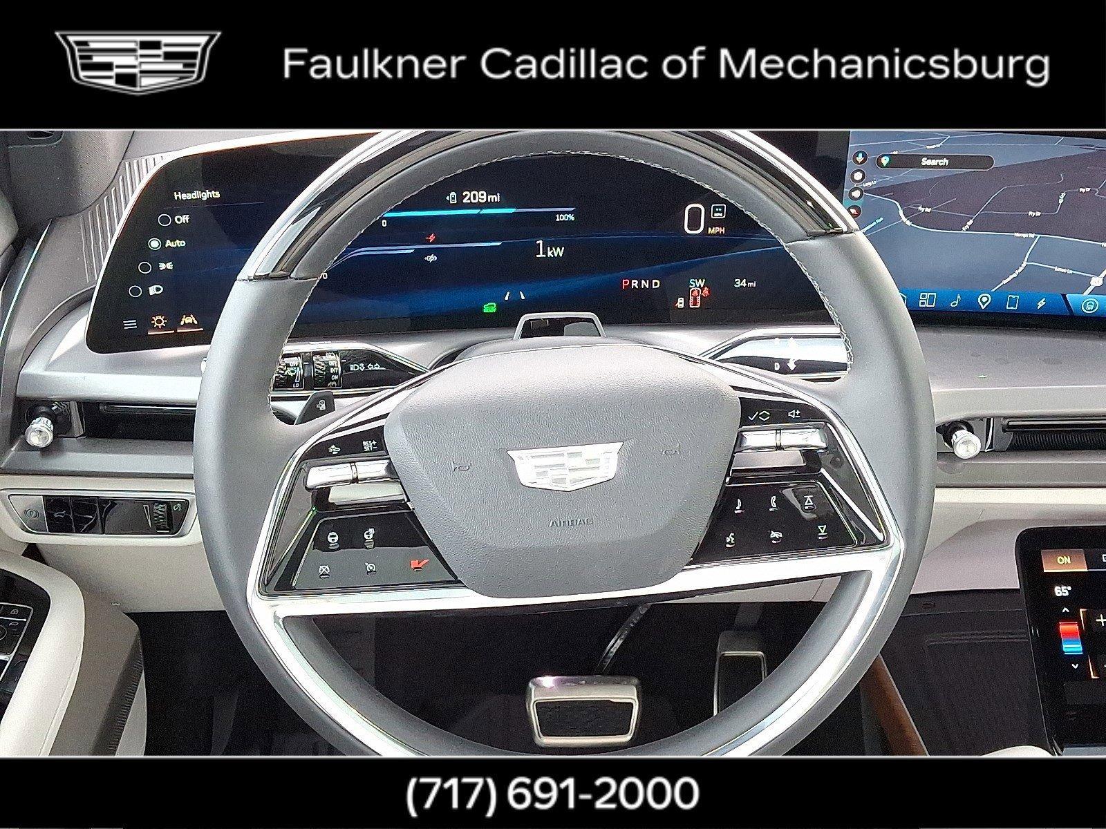 2026 Cadillac VISTIQ Vehicle Photo in MECHANICSBURG, PA 17050-1707
