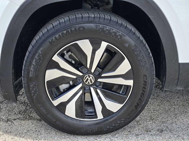 2025 Volkswagen Atlas Vehicle Photo in DENTON, TX 76210-9321