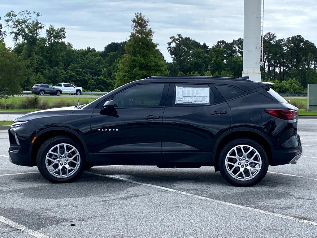 2025 Chevrolet Blazer Vehicle Photo in POOLER, GA 31322-3252
