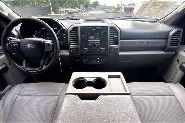 2017 Ford Super Duty F-250 SRW Vehicle Photo in INDEPENDENCE, MO 64055-1314