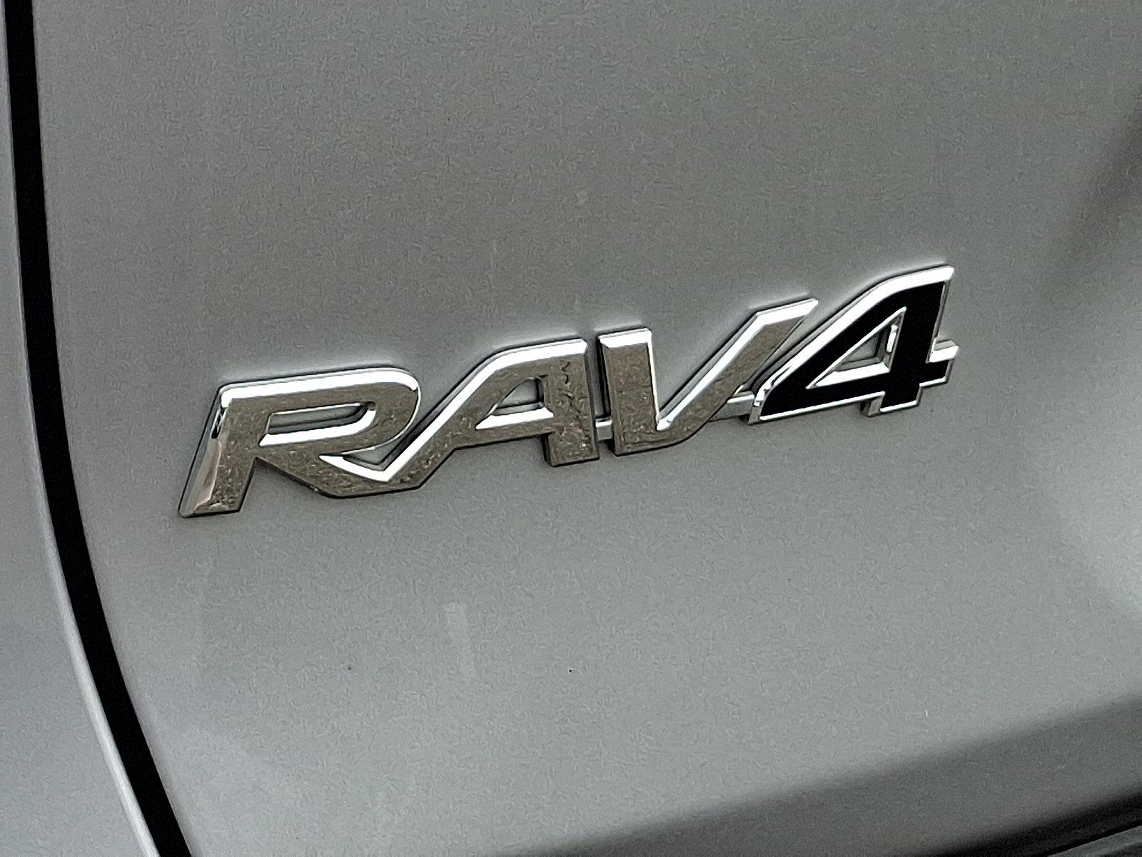 2022 Toyota RAV4 Vehicle Photo in Trevose, PA 19053