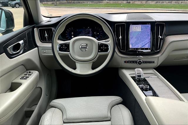 2022 Volvo XC60 Vehicle Photo in Houston, TX 77007