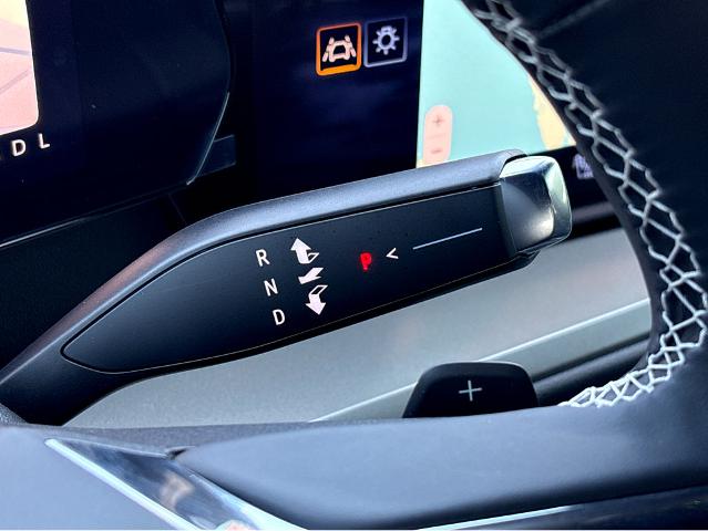 2025 Chevrolet Traverse Vehicle Photo in BEAUFORT, SC 29906-4218
