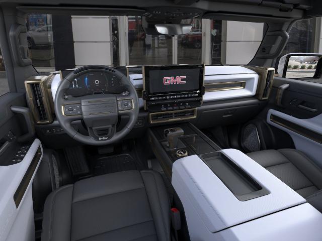 2025 GMC HUMMER EV SUV Vehicle Photo in INDEPENDENCE, MO 64055-1377