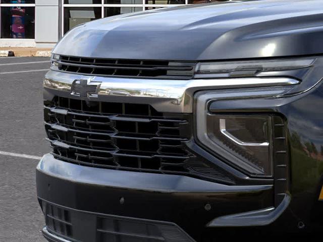 2025 Chevrolet Tahoe Vehicle Photo in MOON TOWNSHIP, PA 15108-2571