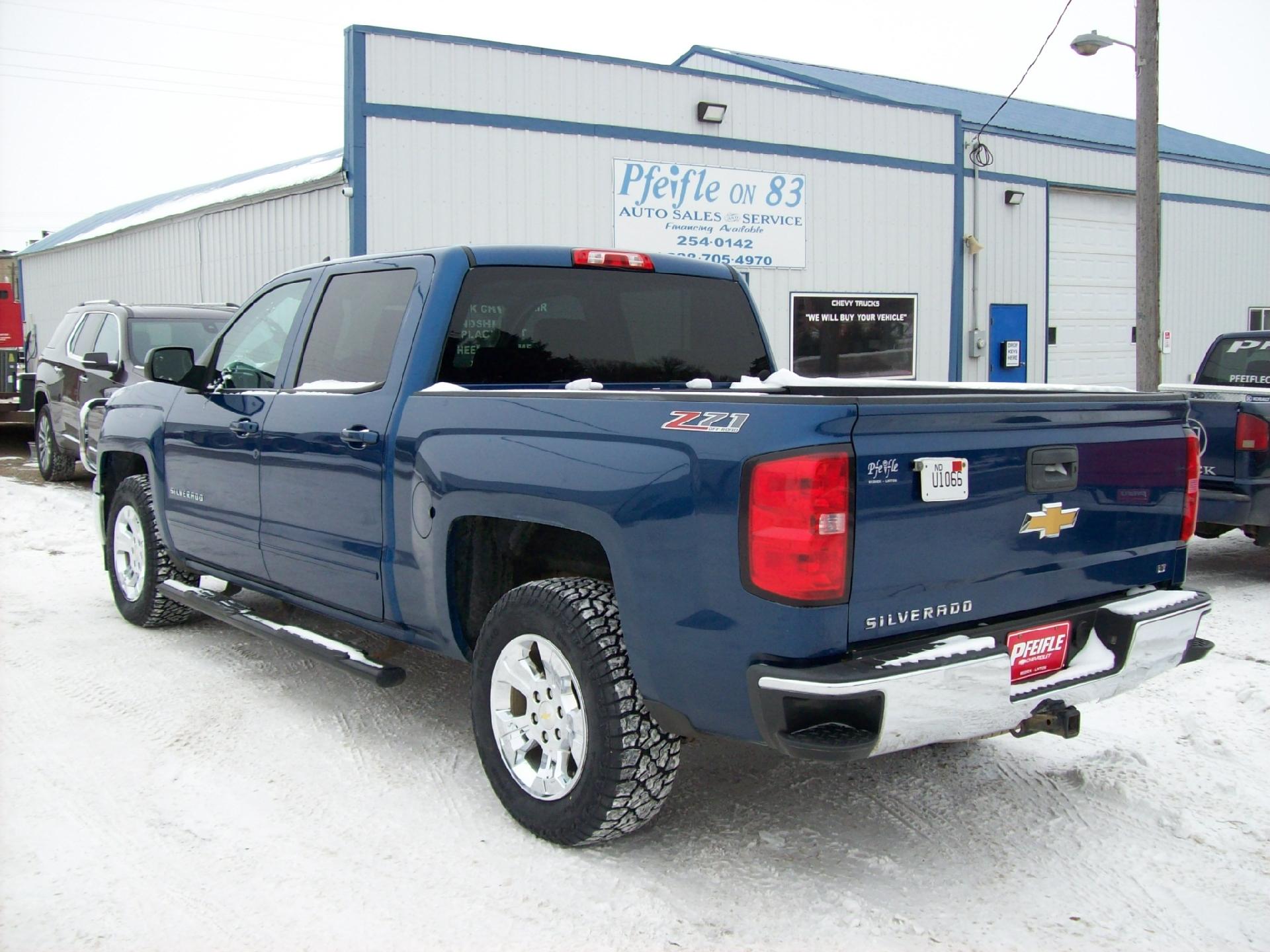 Used 2015 Chevrolet Silverado 1500 2LT with VIN 3GCUKREC1FG275562 for sale in Wishek, ND