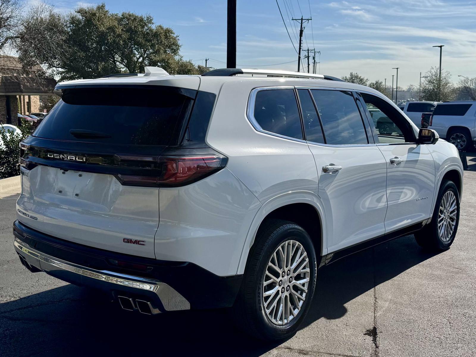 2024 GMC Acadia Vehicle Photo in DALLAS, TX 75209-3016