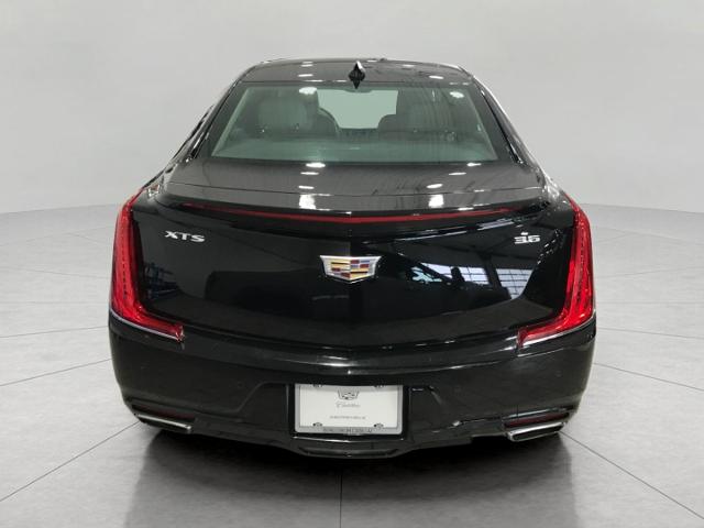 2019 Cadillac XTS Vehicle Photo in GREEN BAY, WI 54303-3330