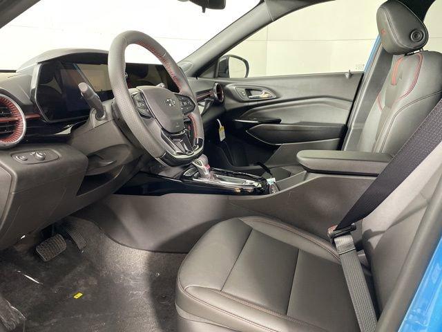 2025 Chevrolet Trax Vehicle Photo in PHOENIX, AZ 85014-3381
