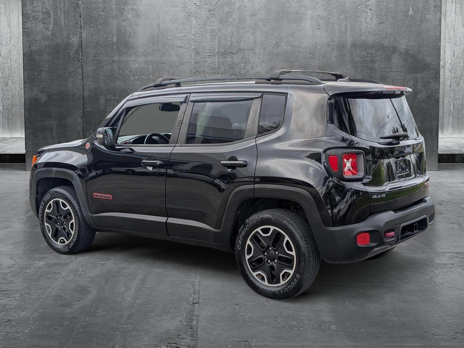 2017 Jeep Renegade Vehicle Photo in PEMBROKE PINES, FL 33024-6534