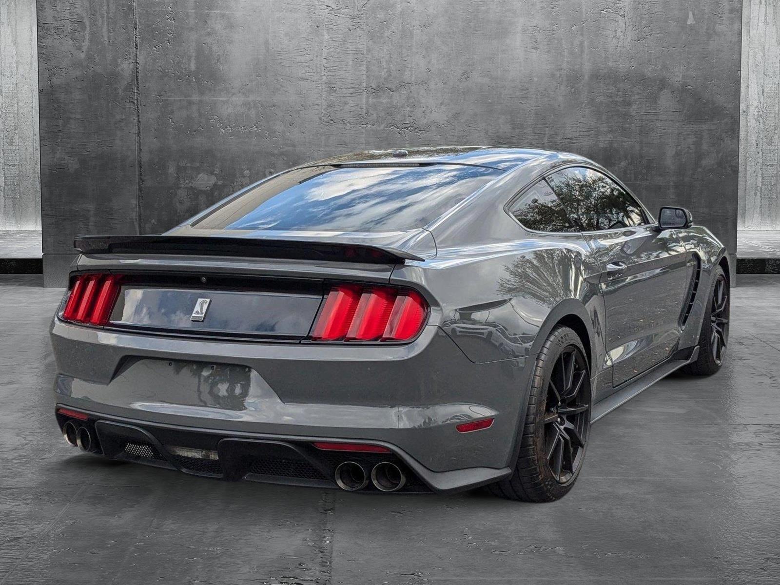 2018 Ford Mustang Vehicle Photo in Miami, FL 33015