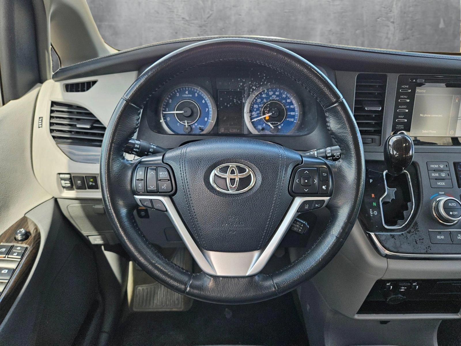 2019 Toyota Sienna Vehicle Photo in Austin, TX 78728