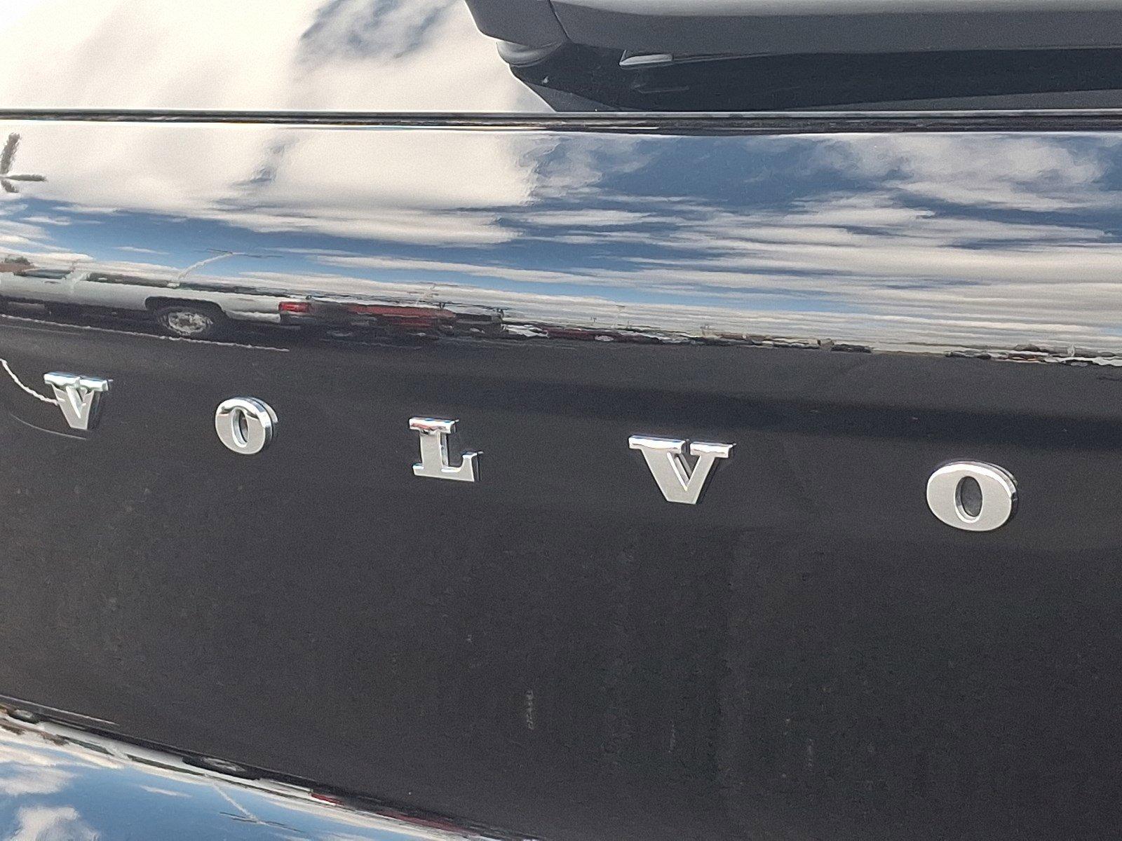 2024 Volvo XC40 Vehicle Photo in Harrisburg, PA 17111