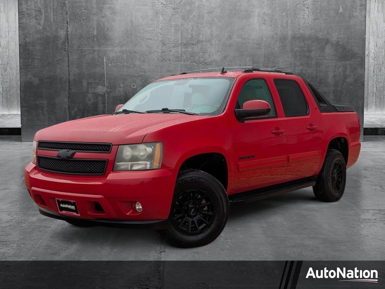 2011 Chevrolet Avalanche Vehicle Photo in WACO, TX 76710-2592