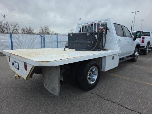 2022 Chevrolet Silverado 3500 HD CC Vehicle Photo in ENGLEWOOD, CO 80113-6708