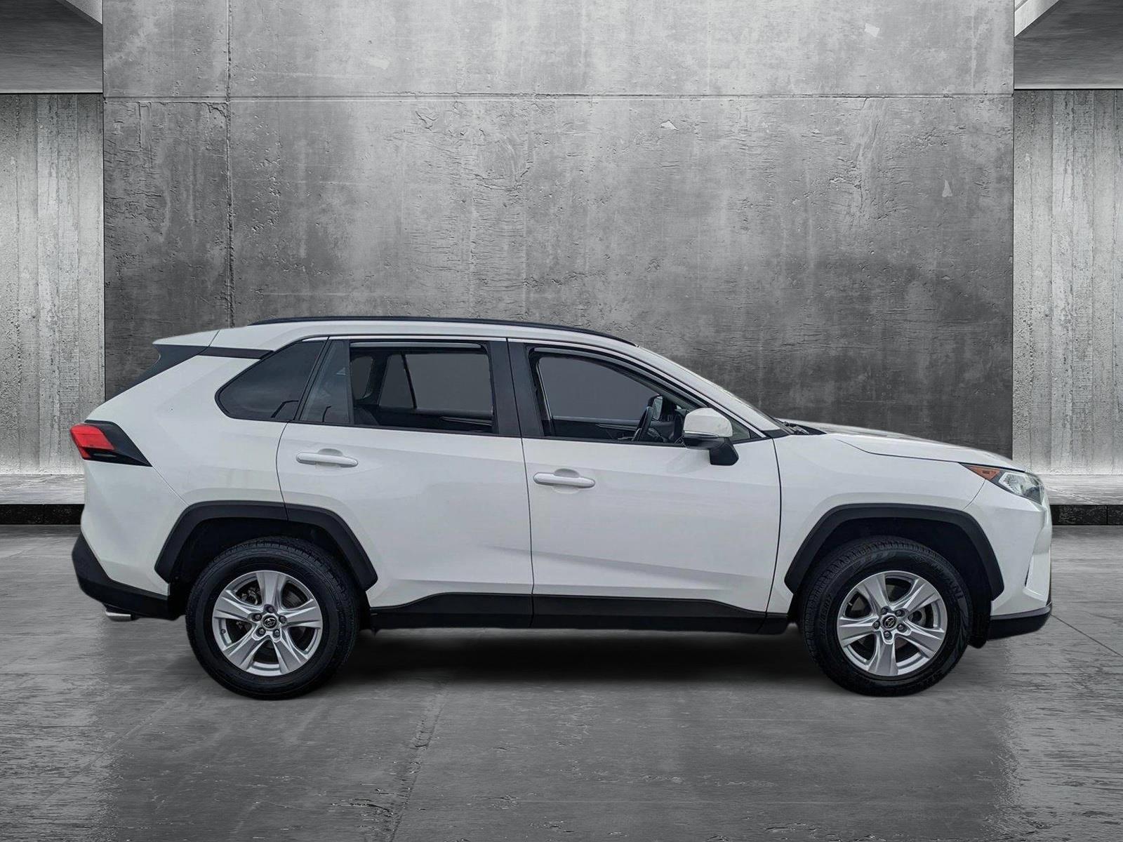 2019 Toyota RAV4 Vehicle Photo in Bradenton, FL 34207