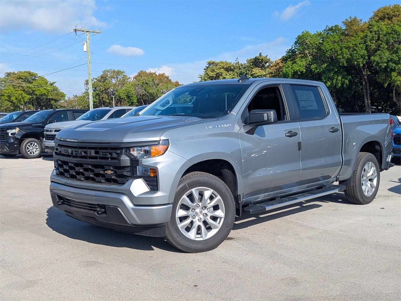 2025 Chevrolet Silverado 1500 Vehicle Photo in MIAMI, FL 33134-2699