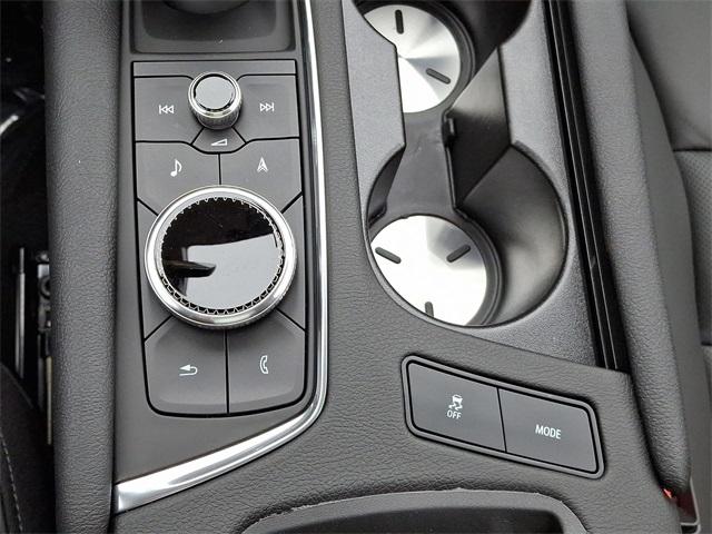 2025 Cadillac XT6 Vehicle Photo in ALLENTOWN, PA 18103-7399