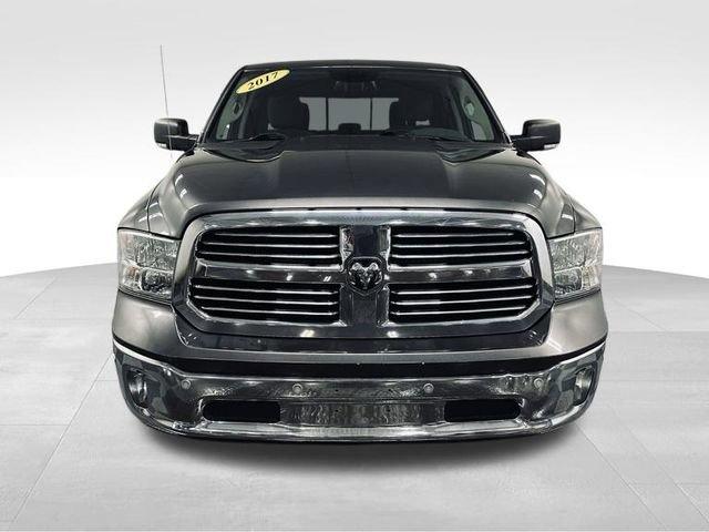 2017 Ram 1500 Vehicle Photo in MEDINA, OH 44256-9631