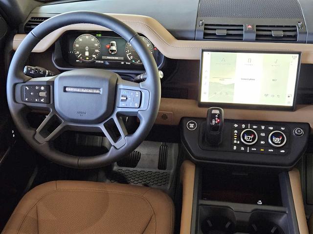 2025 Defender Vehicle Photo in AUSTIN, TX 78717