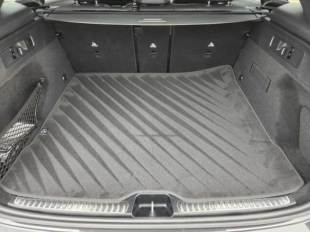 2025 Mercedes-Benz GLC Vehicle Photo in HOUSTON, TX 77079