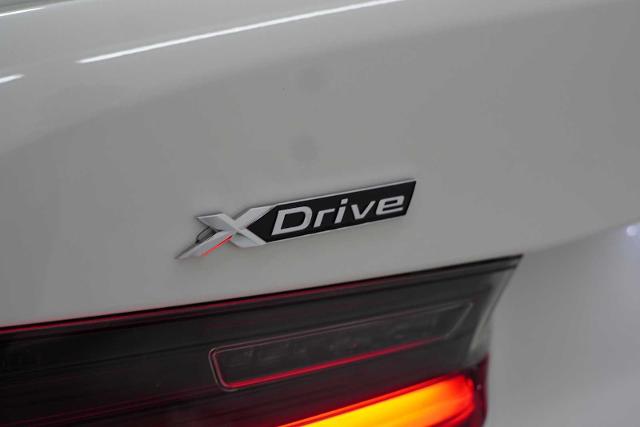 2022 BMW 330e xDrive Vehicle Photo in GRAPEVINE, TX 76051