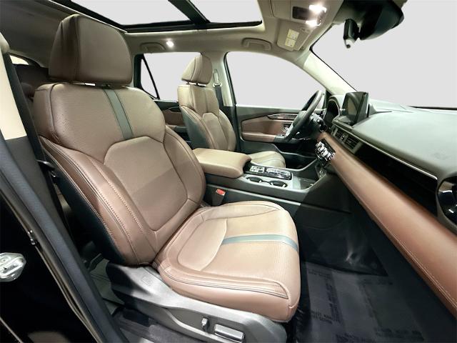 2024 Honda Pilot Vehicle Photo in EVERETT, WA 98203-5662