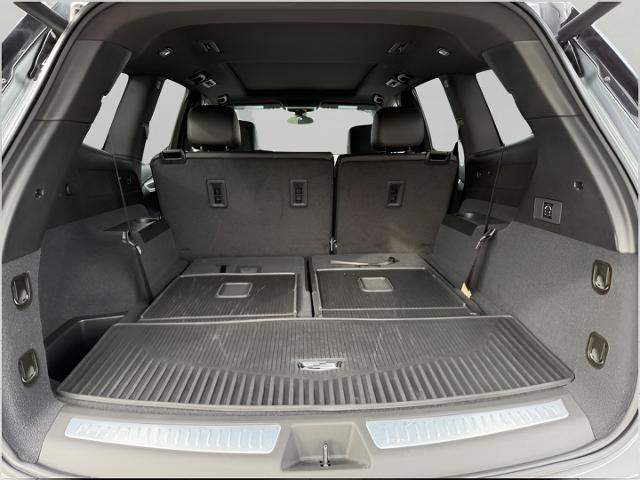 2024 Cadillac XT6 Vehicle Photo in GREEN BAY, WI 54303-3330