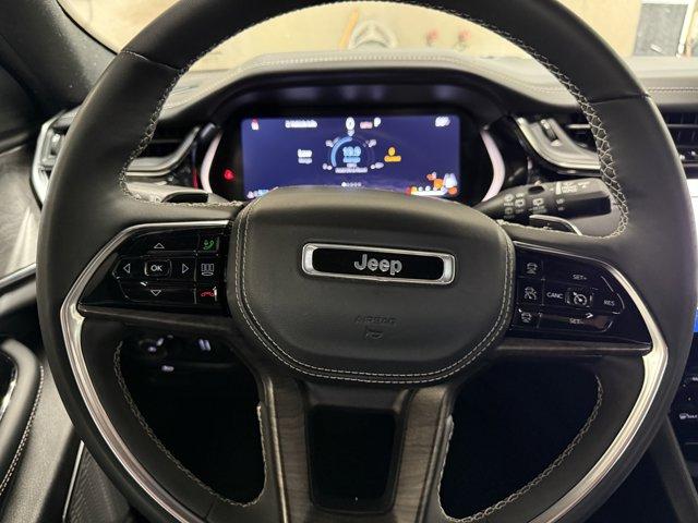 2023 Jeep Grand Cherokee Vehicle Photo in Ogallala, NE 69153