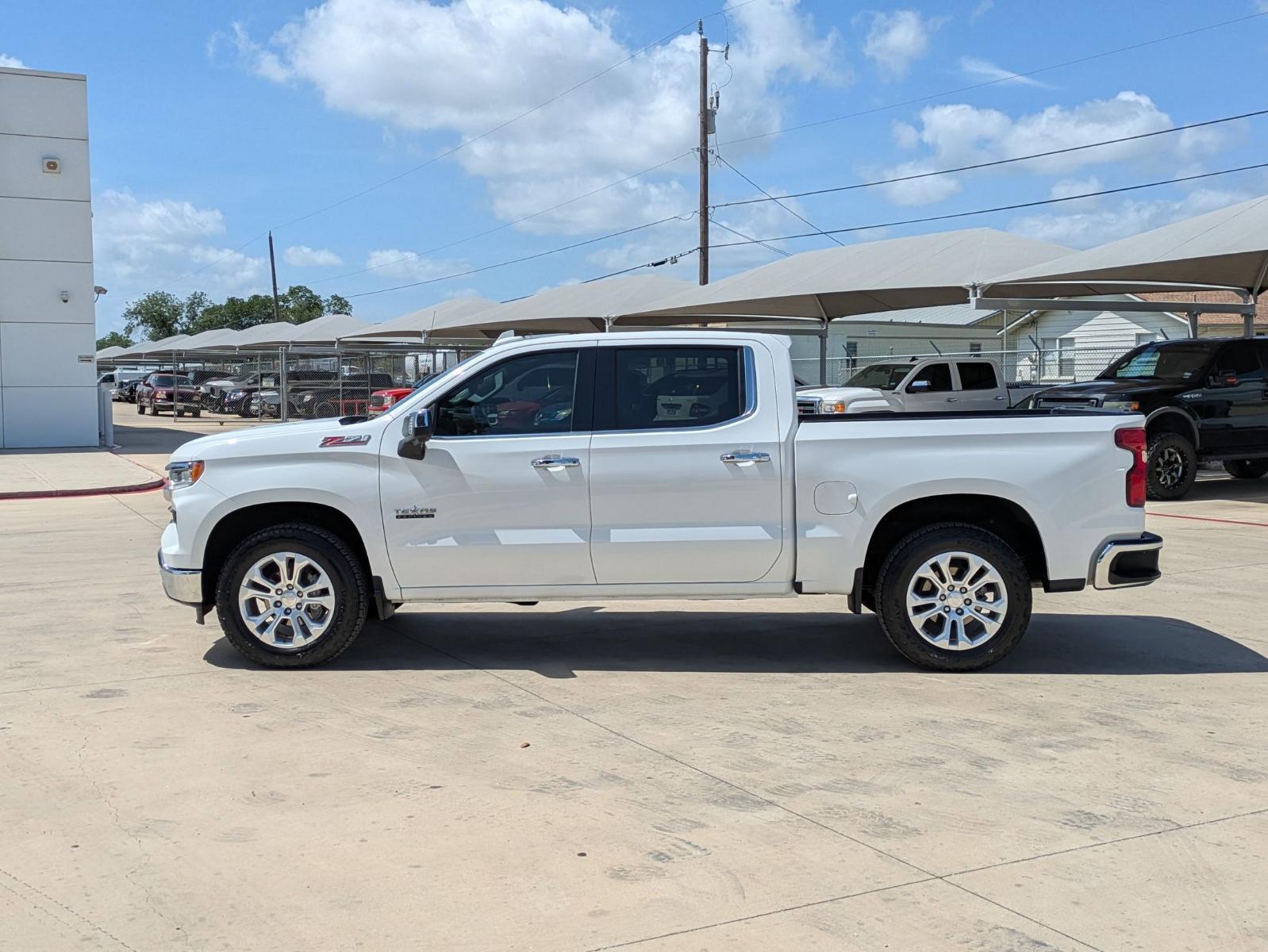 2023 Chevrolet Silverado 1500 Vehicle Photo in SELMA, TX 78154-1460
