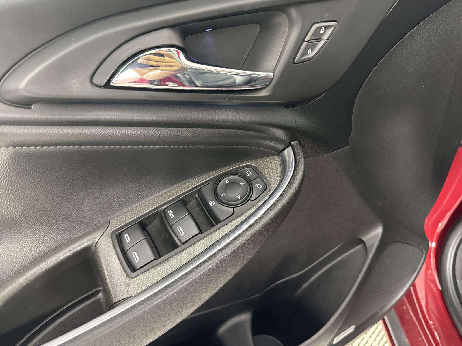 2018 Chevrolet Malibu Vehicle Photo in GEORGETOWN, TX 78626-7508