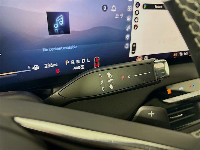 2025 Buick Enclave Vehicle Photo in PUYALLUP, WA 98371-4149