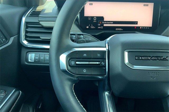 2024 GMC Acadia Vehicle Photo in TOPEKA, KS 66609-0000