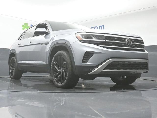 2022 Volkswagen Atlas Cross Sport Vehicle Photo in Marion, IA 52302