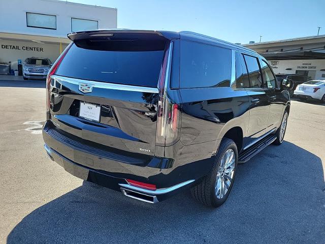 2023 Cadillac Escalade ESV Vehicle Photo in POMPANO BEACH, FL 33064-7091