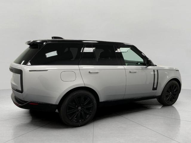 2025 Range Rover Vehicle Photo in Appleton, WI 54913