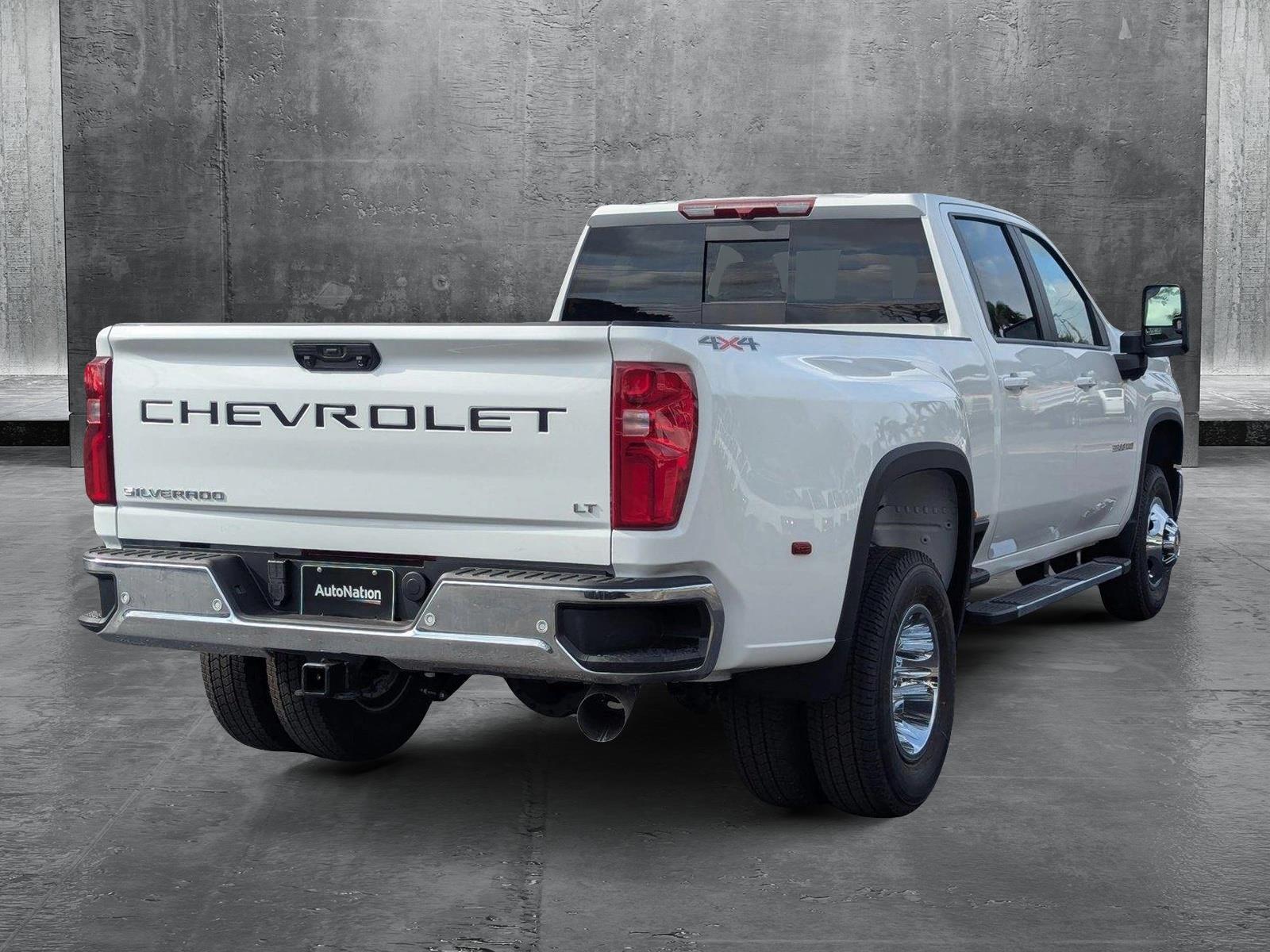 2025 Chevrolet Silverado 3500 HD Vehicle Photo in GREENACRES, FL 33463-3207