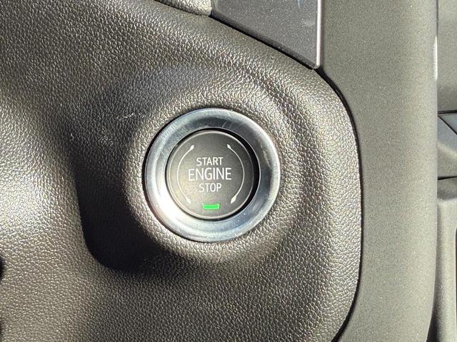 2025 GMC Sierra 3500 HD Vehicle Photo in COLUMBIA, MO 65203-3903
