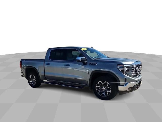 Used 2024 GMC Sierra 1500 SLT with VIN 3GTUUDED6RG242230 for sale in Quincy, IL