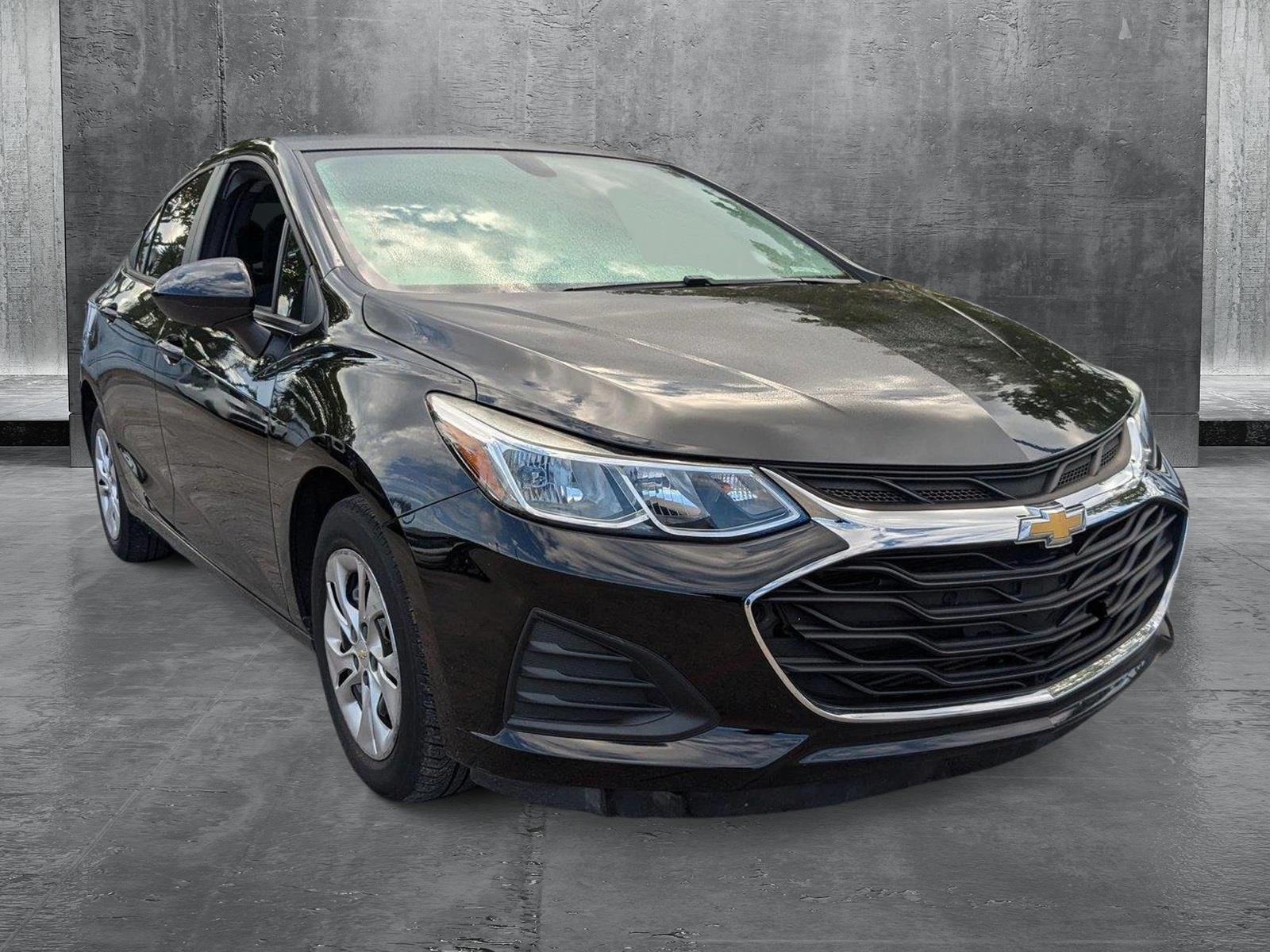 2019 Chevrolet Cruze Vehicle Photo in MIAMI, FL 33134-2699