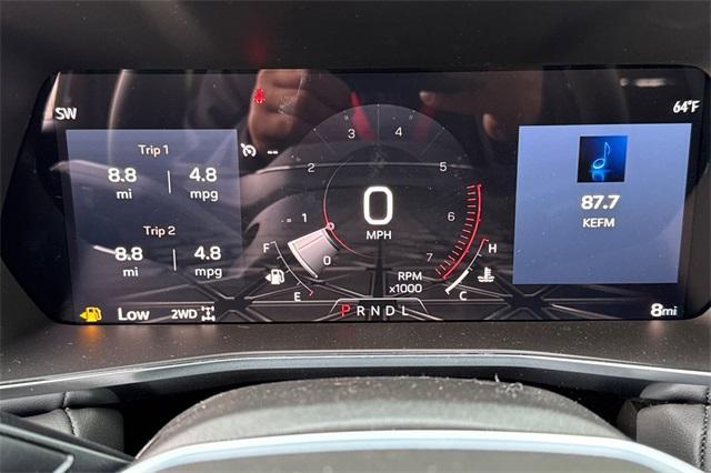 2025 GMC Canyon Vehicle Photo in ELK GROVE, CA 95757-8703